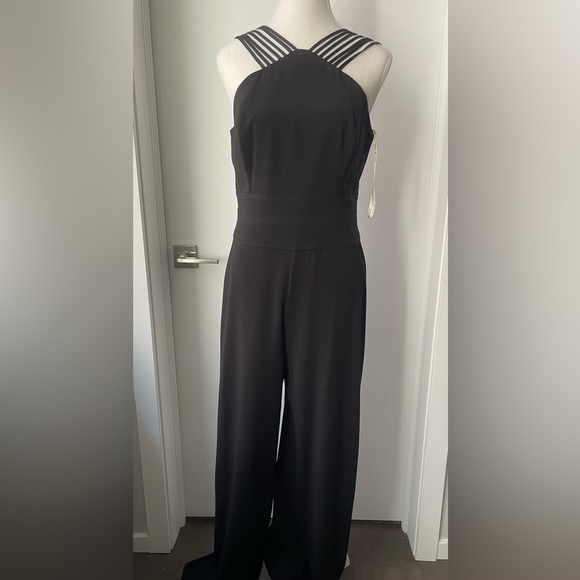 Halston Heritage Jumpsuit, 8, Black, NWT - Picture 4 of 8